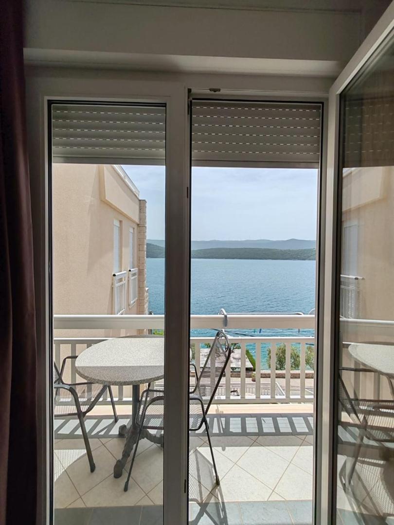 Villa Raguz Sa Privatnom Plazom I Garazom Neum Extérieur photo