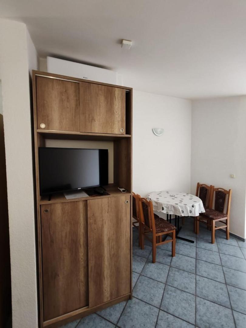Villa Raguz Sa Privatnom Plazom I Garazom Neum Extérieur photo